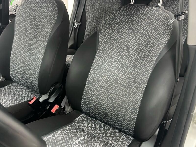 Lancia Ypsilon 1.0 FireFly 70cv S&S Hybrid SILVER PLUS