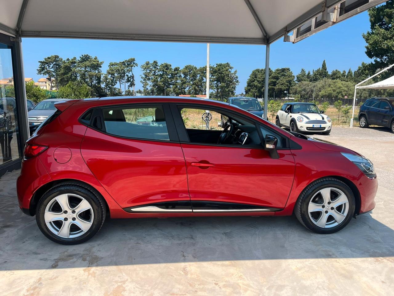 Renault Clio 1.2 75CV 5 porte Live