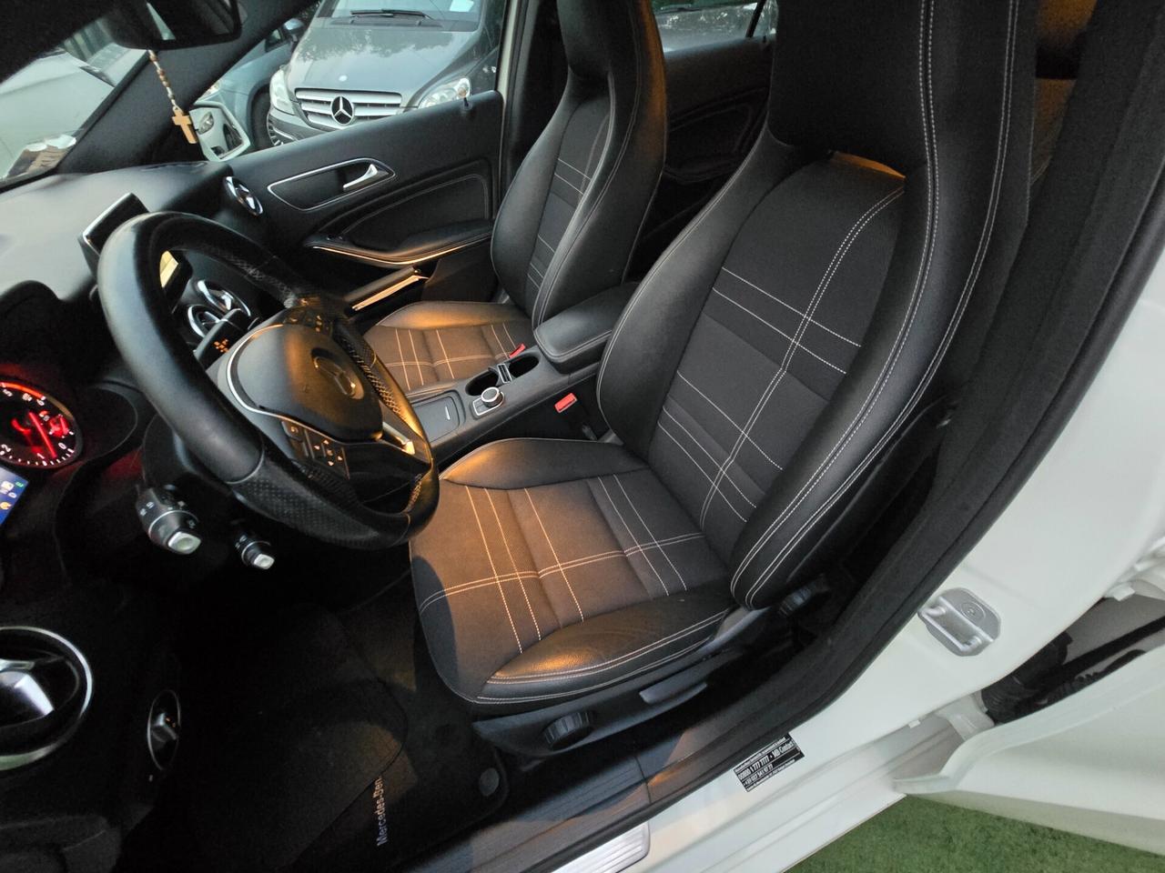 Mercedes A 180 CDI 109CV Premium 150000KM-2014