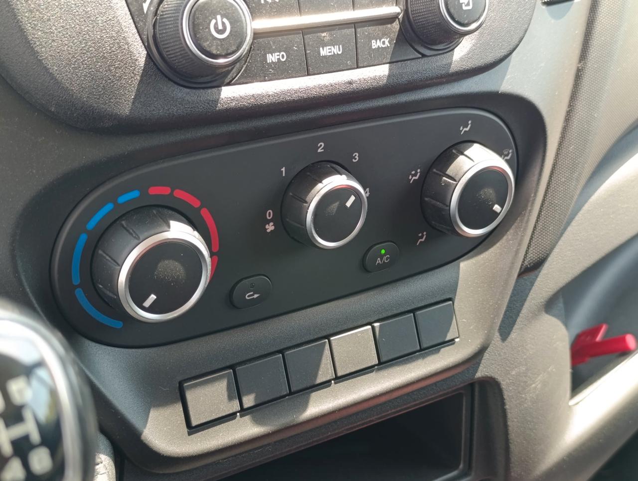 IVECO Daily 35 C16H3.0 3750 cab. HD