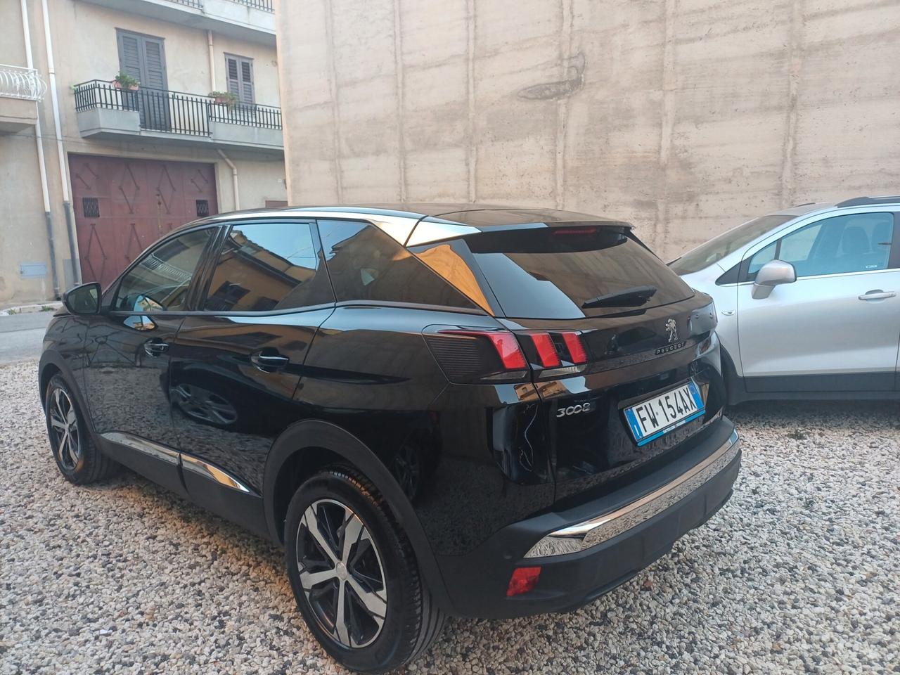 Peugeot 3008 BlueHDi 130 S&S Allure