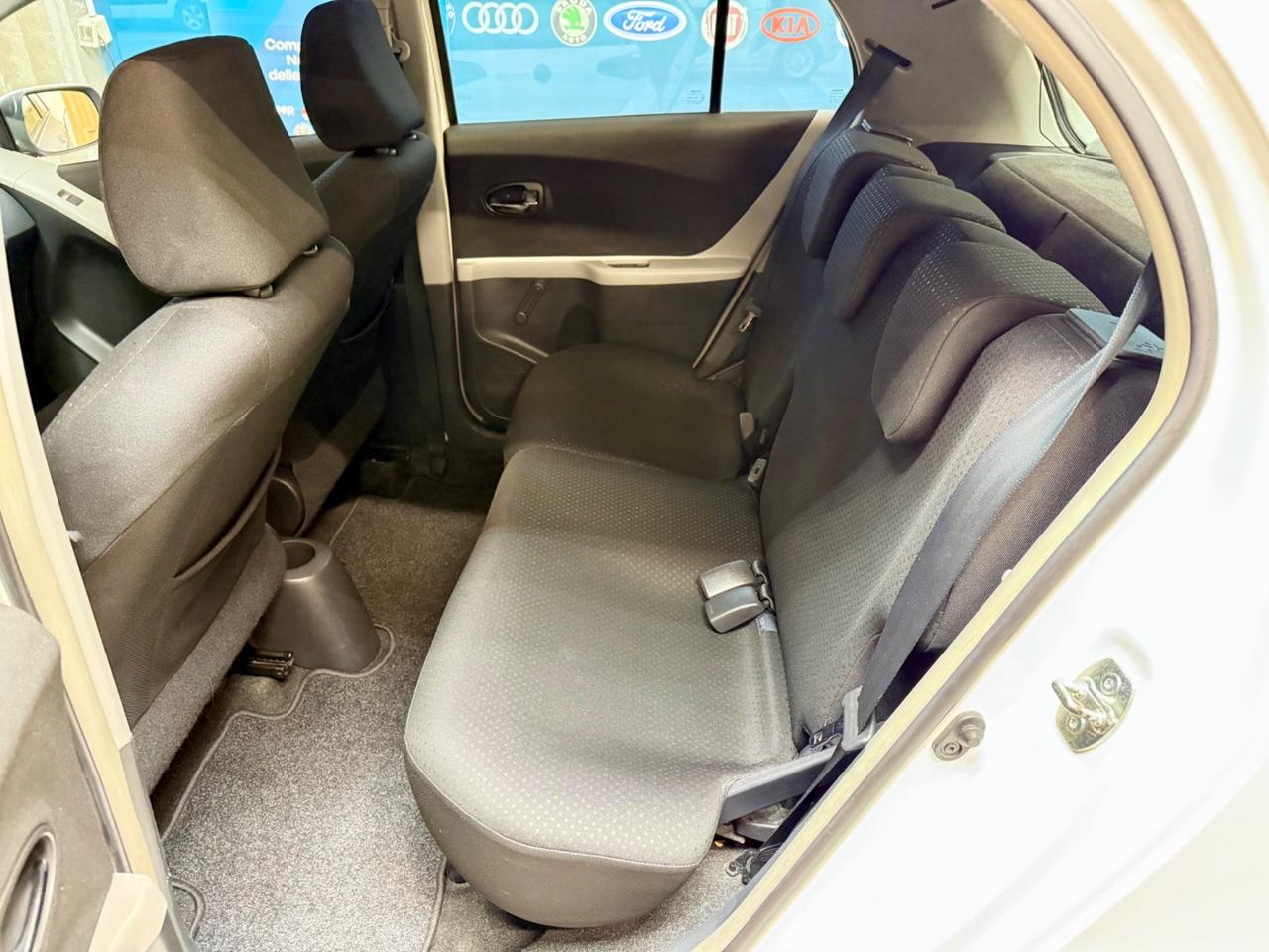 Toyota Yaris 1.4D-4D 90cv 5porte Neopatentati