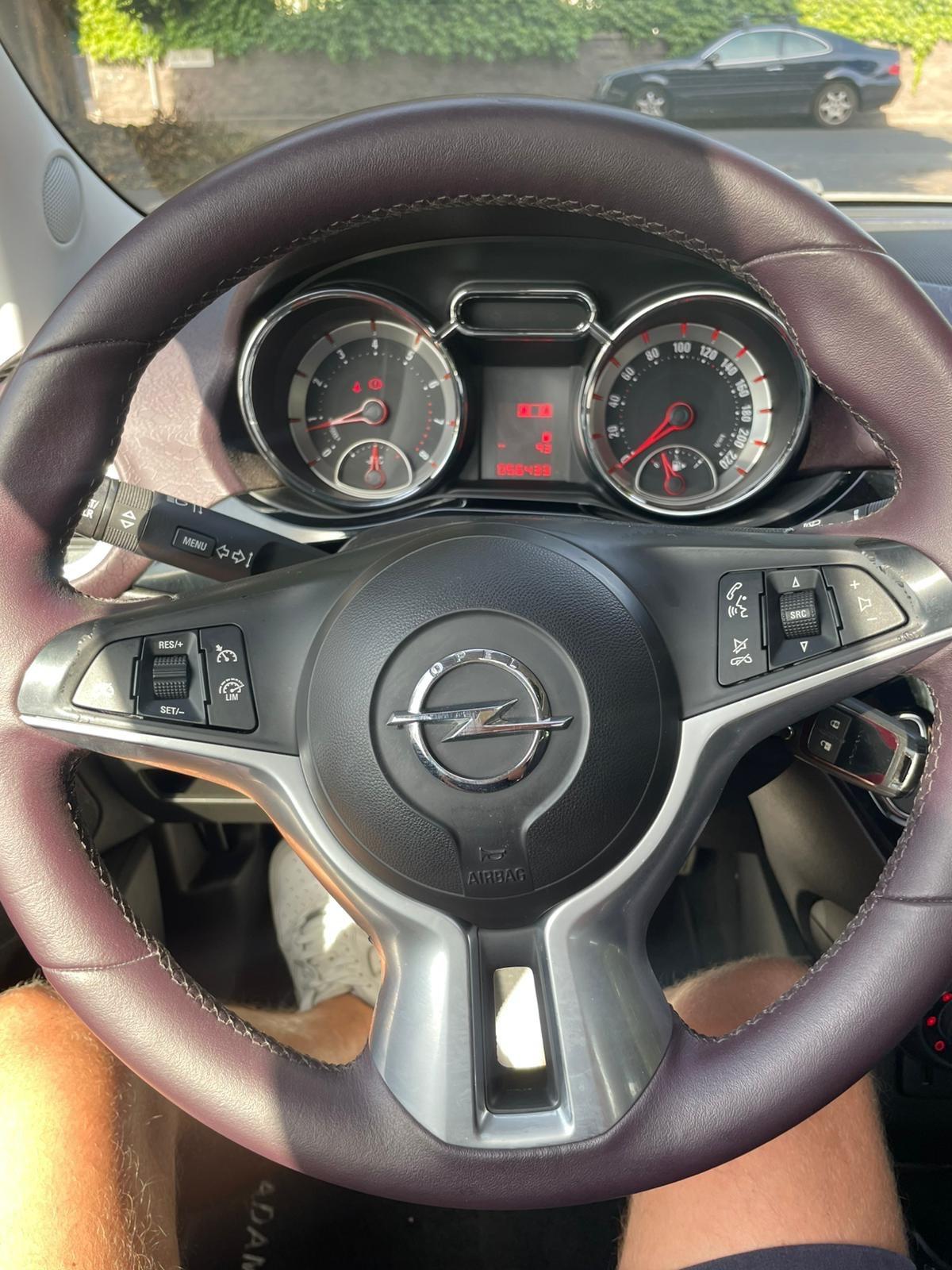 Opel Adam Rocks 1.4 87 CV Air