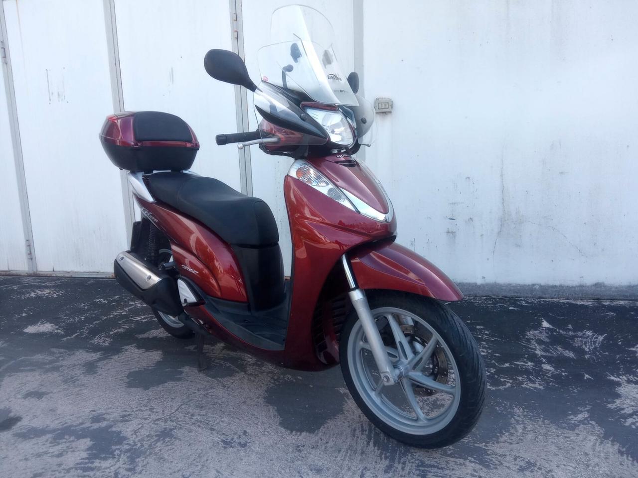 Honda SH 300 i