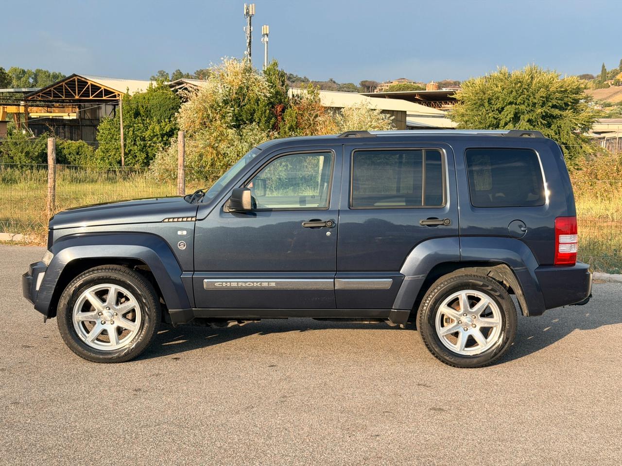 Jeep Cherokee 2.8 CRD DPF Limited Auto