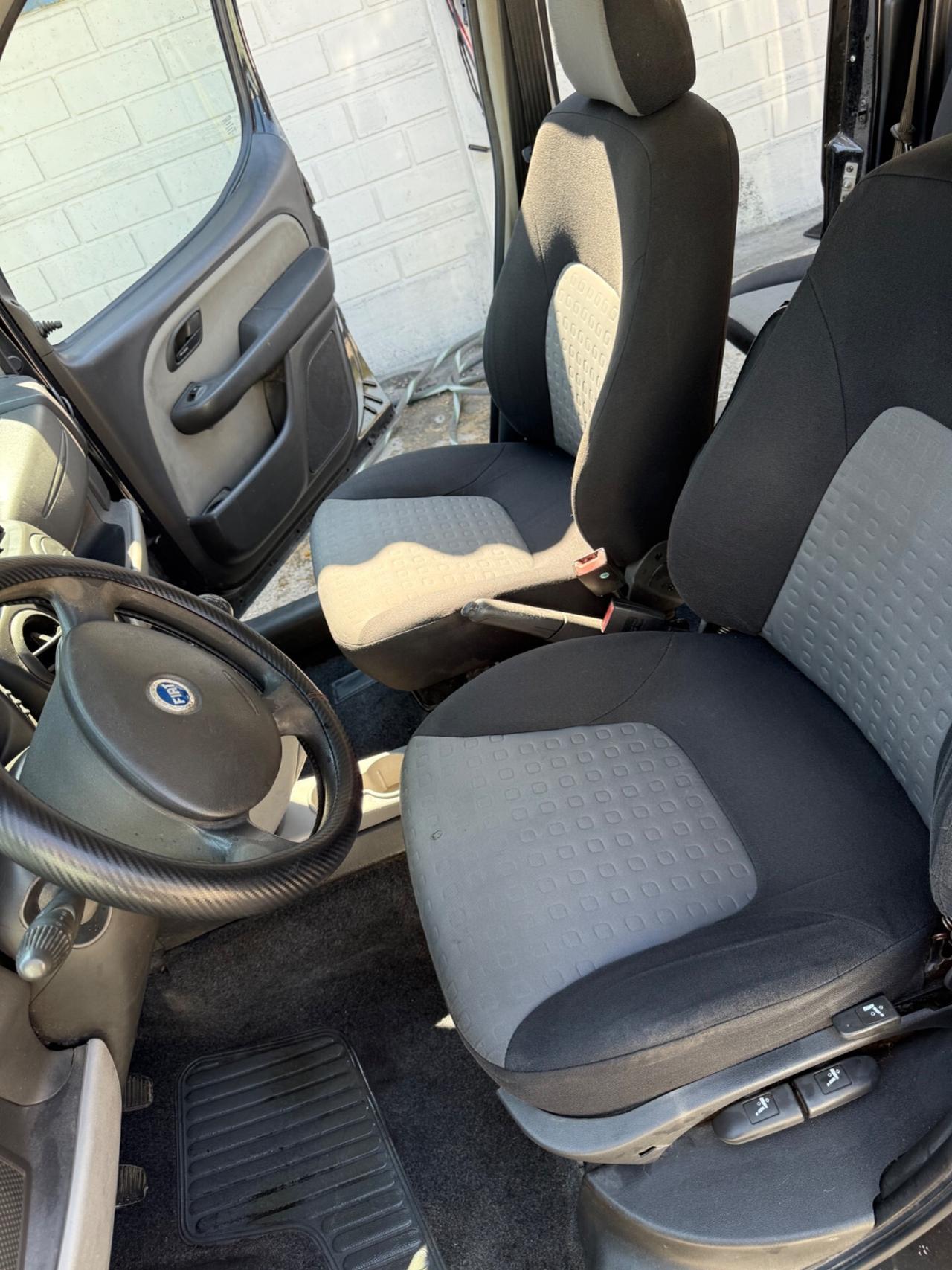 Fiat Doblò 5posti 1.9 MJT 120 CV neopatentati ok