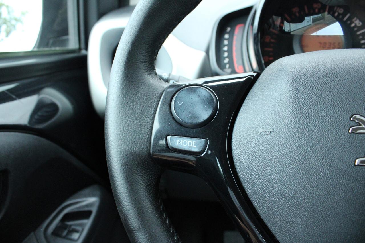 Peugeot 108 VTi 68 5 porte Allure