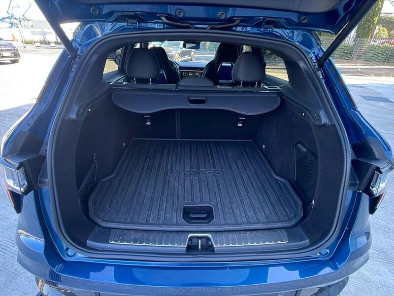 Lynk & Co 01 01 1.5 192KW PHEV DCT 6.6 KW OBC