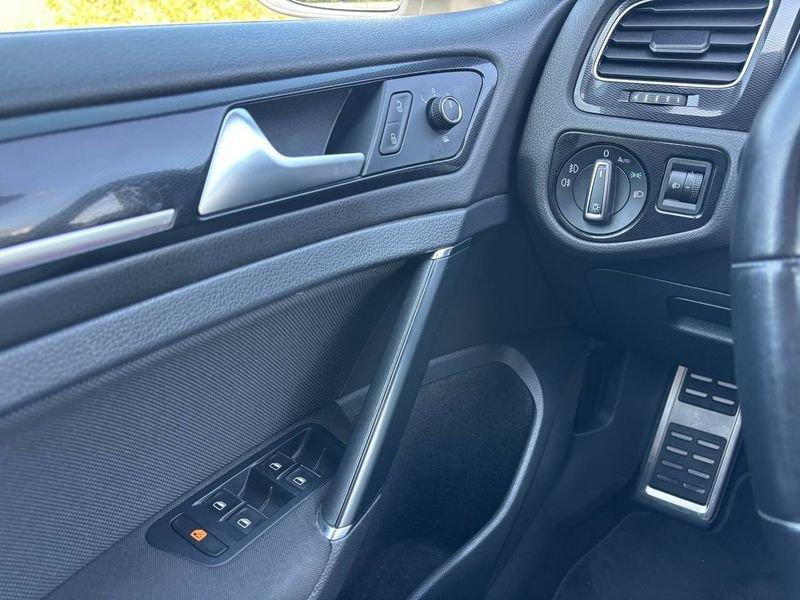 Volkswagen Golf 2.0 TSI 220cv