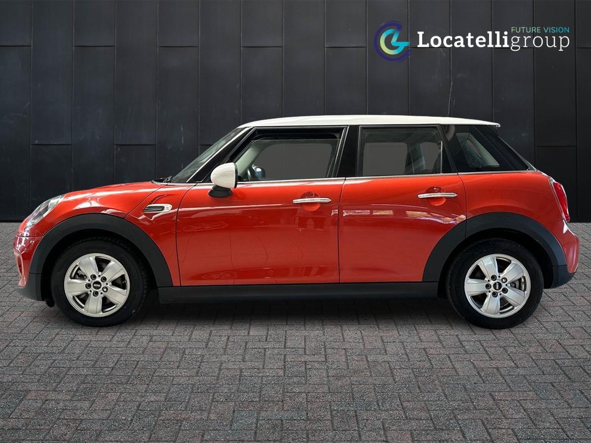MINI Mini IV F55 2018 5p - Mini 5p 1.5 Cooper D Boost