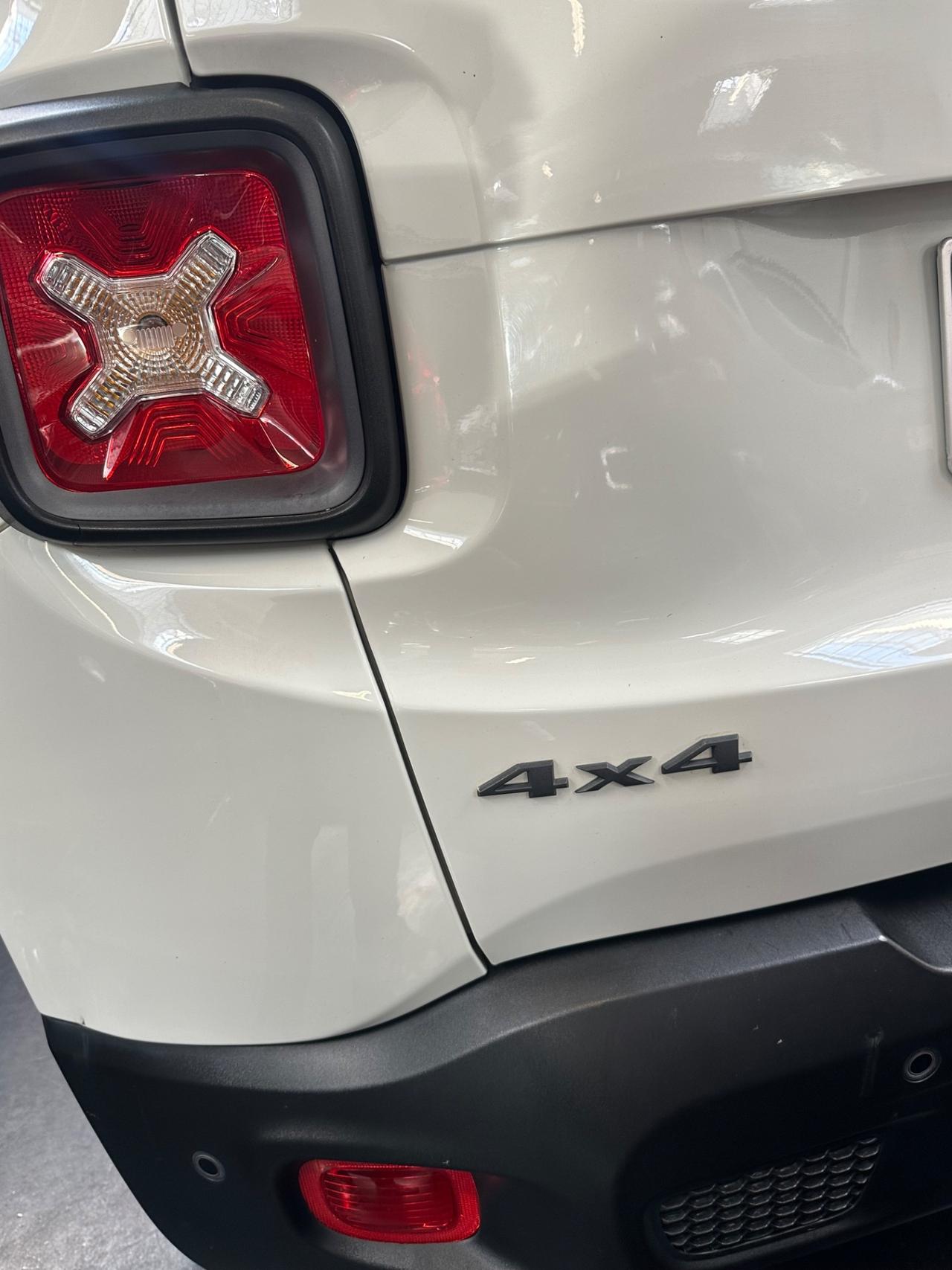 Jeep Renegade 2.0 Mjt 4WD Night Eagle motore sostituito