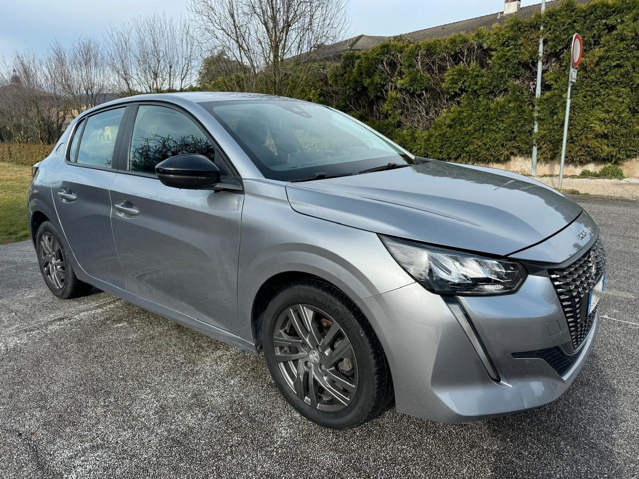 Peugeot 208 PureTech 75 Stop&Start 5 porte Allure Pack neopatentati