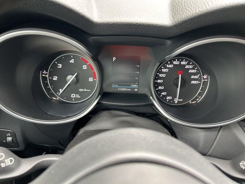 Alfa Romeo Stelvio 2.2 Turbodiesel 180 CV AT8 Super