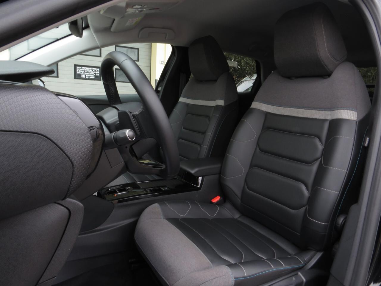 Citroen C4 1.5 bluehdi Feel Pack. full led/full adas/keyless