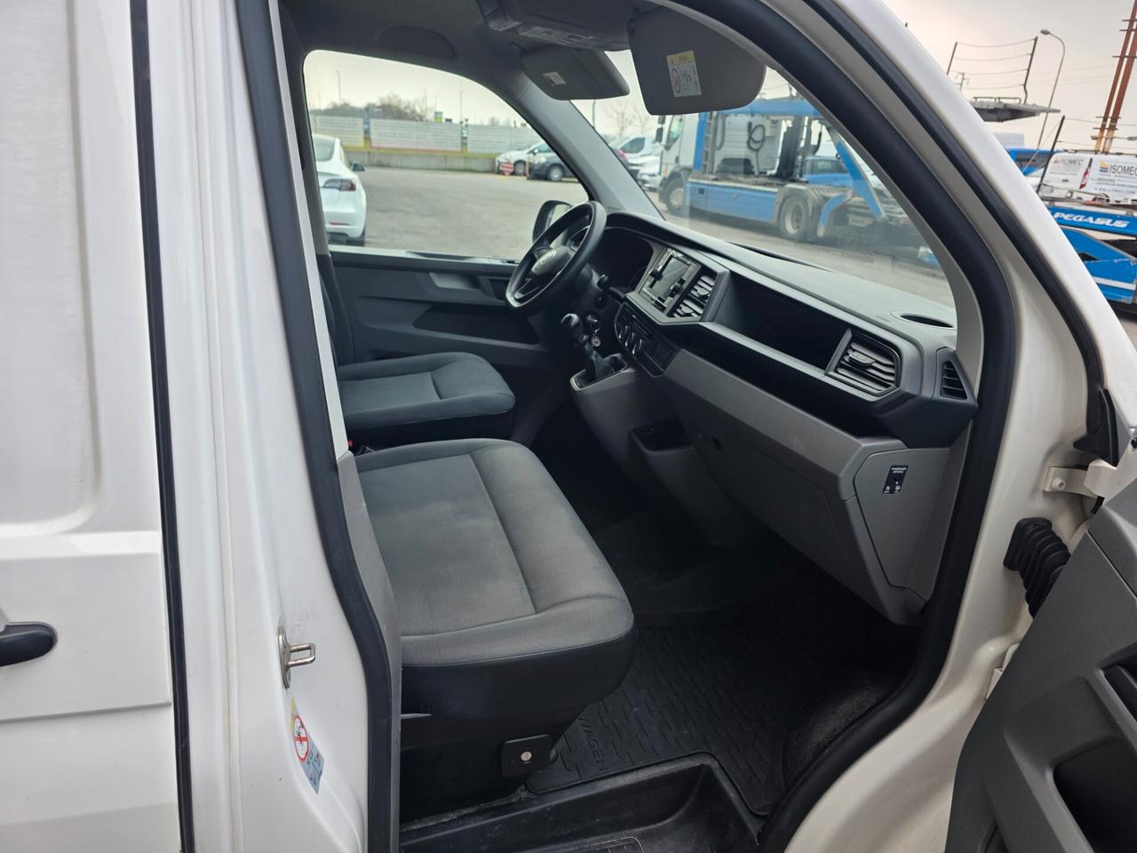 Volkswagen Transporter 2.0 Diesel, Manuale