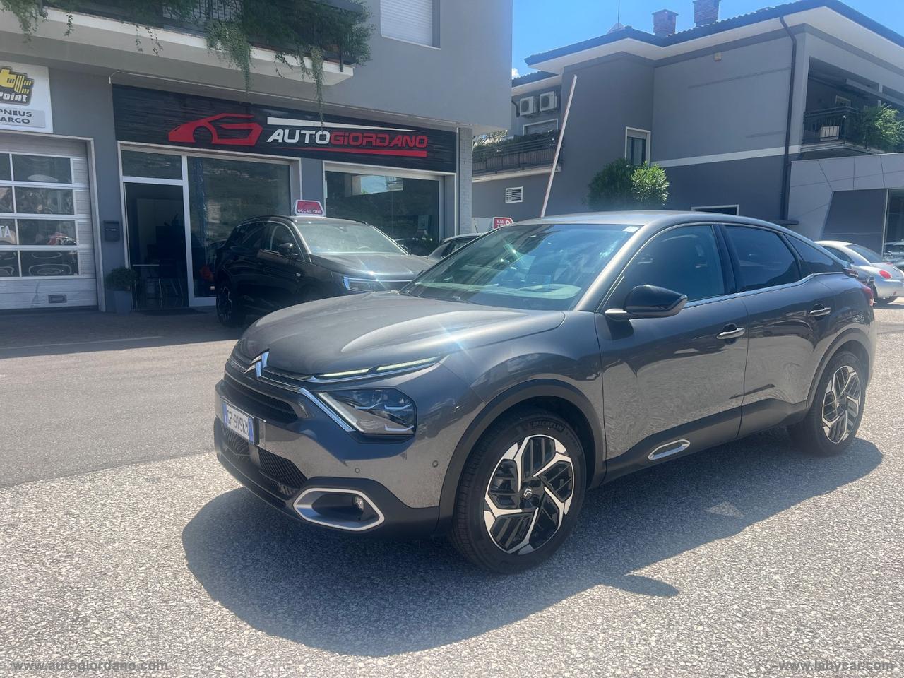 CITROEN C4 PureTech 130 S&S Shine