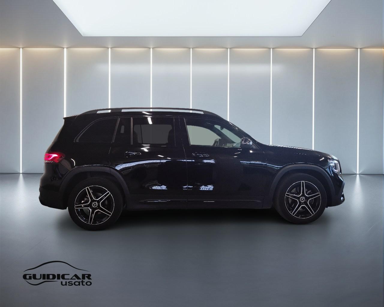 Mercedes-Benz GLB - X247 2019 - GLB 180 d Premium auto