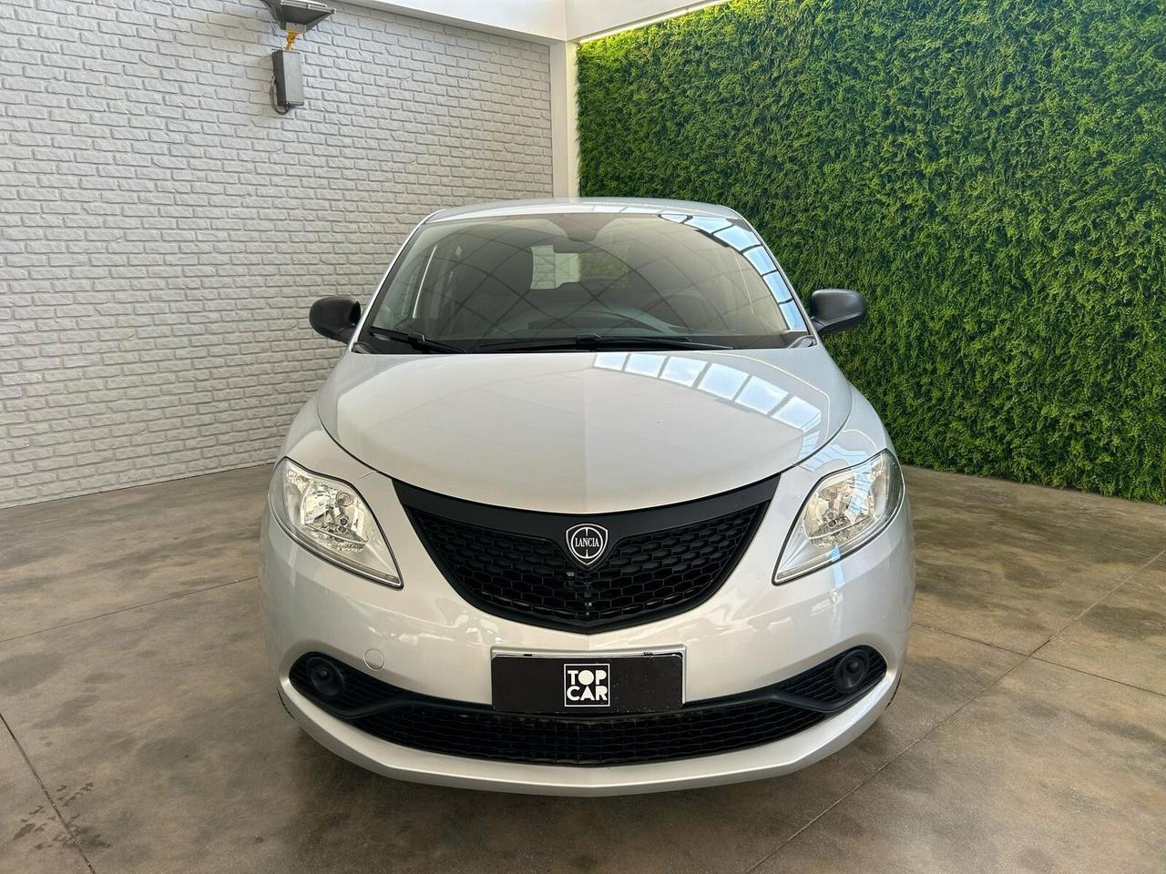 Lancia Ypsilon 1.0 FireFly 5 porte S&S Hybrid Maryne