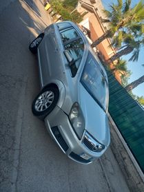 Opel Zafira 1.9 CDTI 120CV Cosmo 7 POSTI