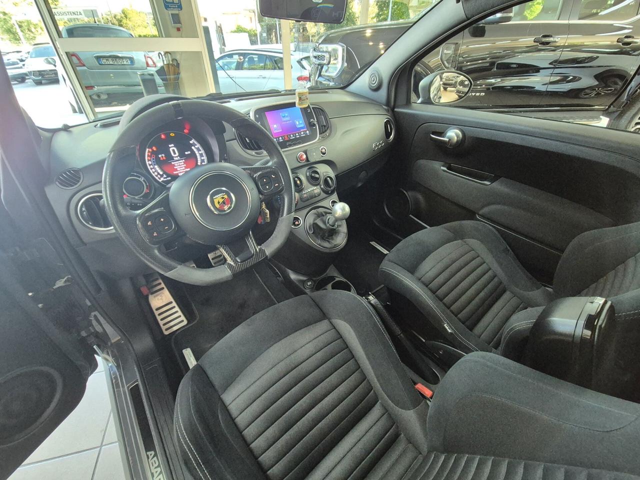 Abarth 695 1.4 Turbo T-Jet 180 CV Competizione