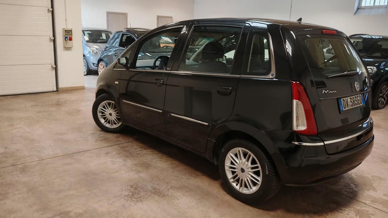 Lancia MUSA 1.4 16V EURO 5 Oro