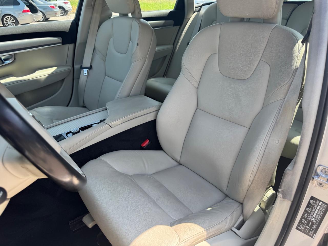 Volvo V90 D4 Geartronic R-design FULL SERVICE VOLVO