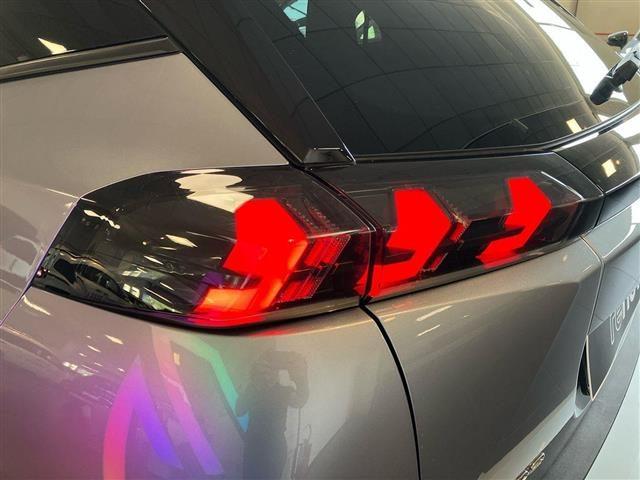 PEUGEOT 2008 1.2 PureTech 100cv Allure Pack S&S
