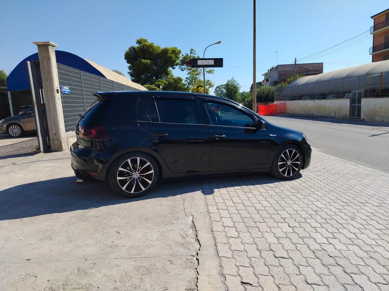Volkswagen Golf 1.6 TDI DPF 5p. Comfortline