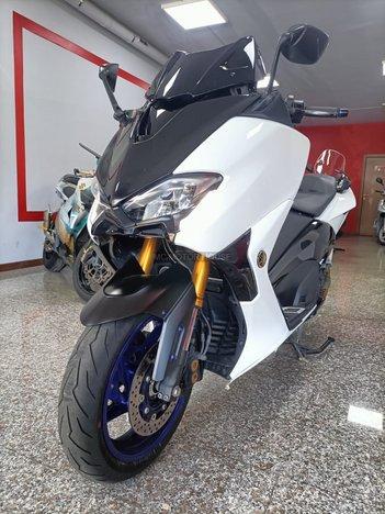 YAMAHA TMAX 530 DX RATE / GARANZIA/ PERMUTE /euro4