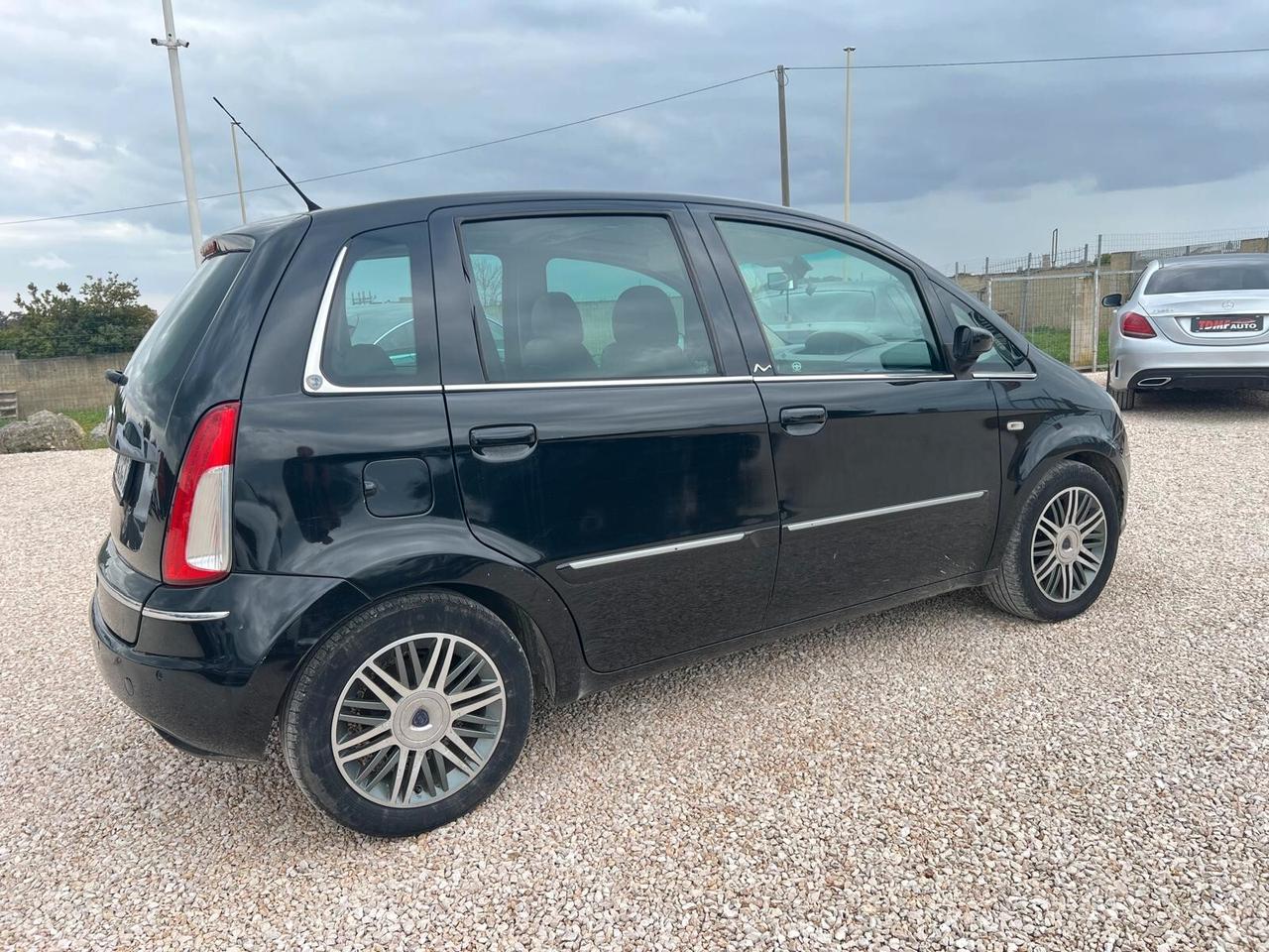 Lancia Musa 1.4 GPL Platino tetto apribile