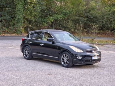 Infiniti EX30 EX30d GT Premium CV-238 E5 Automatico 2011