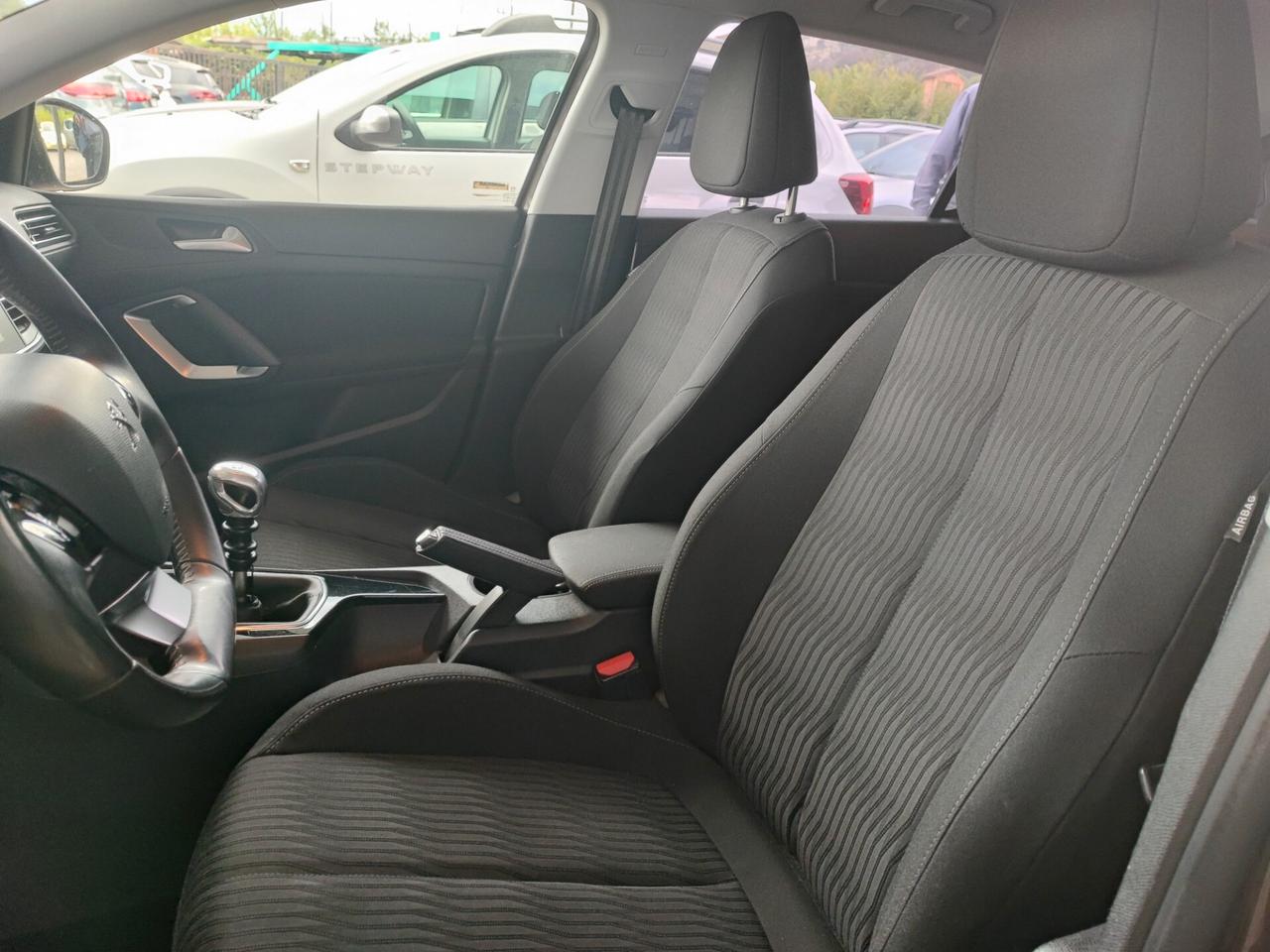 Peugeot 308 1.6 e-HDi 115 CV Stop&Start Allure