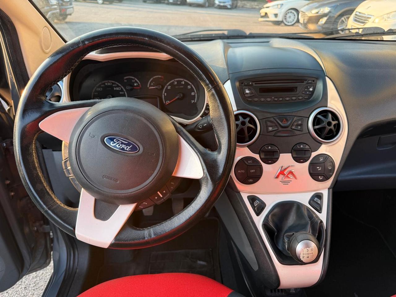 Ford Ka 1.2 8V 69CV Titanium