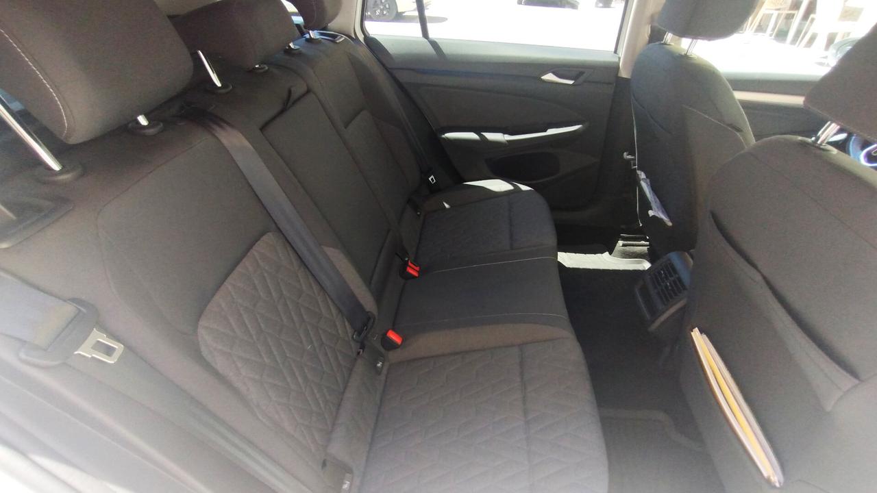 Volkswagen Golf Variant 1.5 TSI 115 CV ACT Life