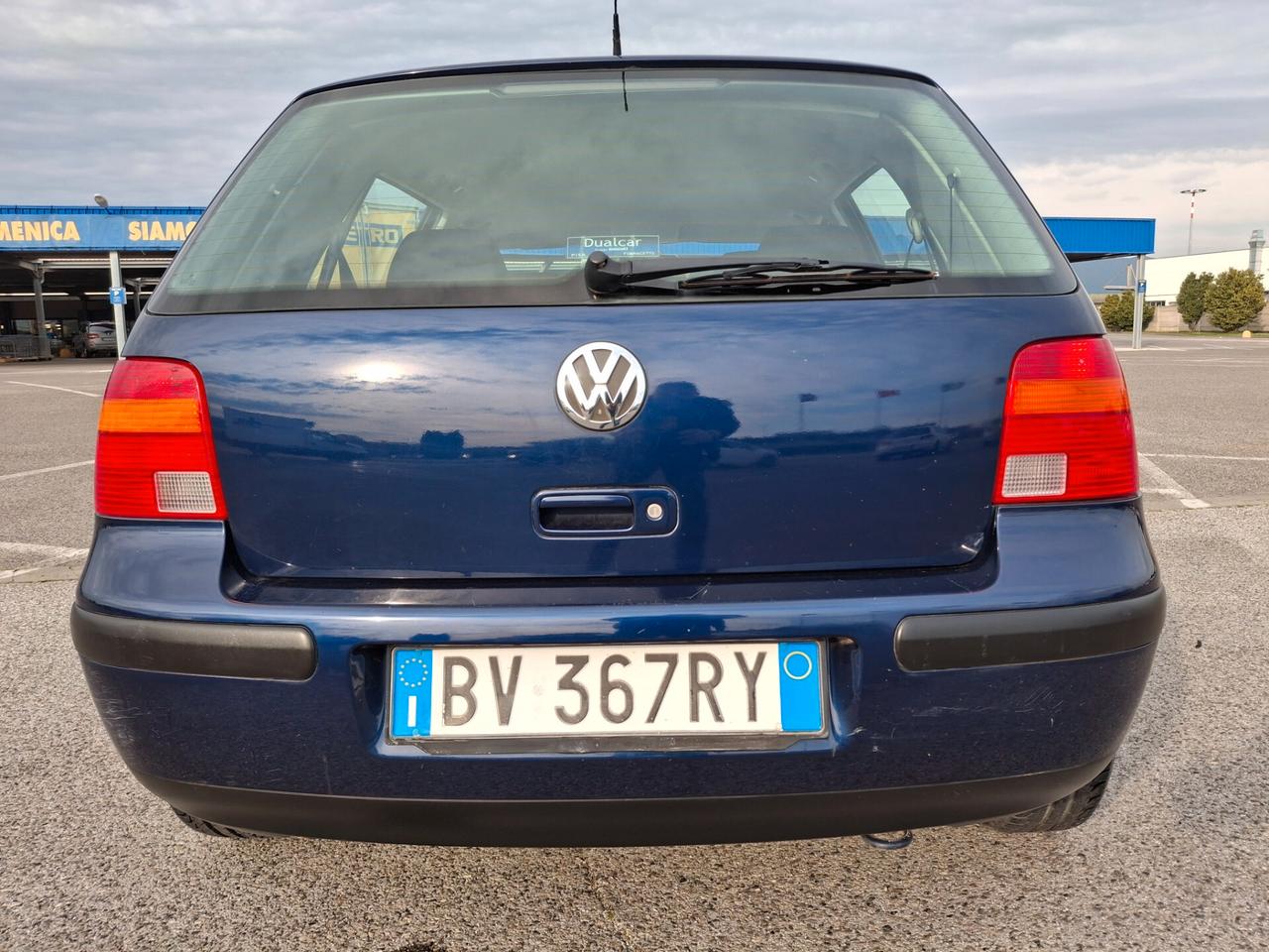 Volkswagen Golf 1.4 BENZINA-SOLO 81mila KM.