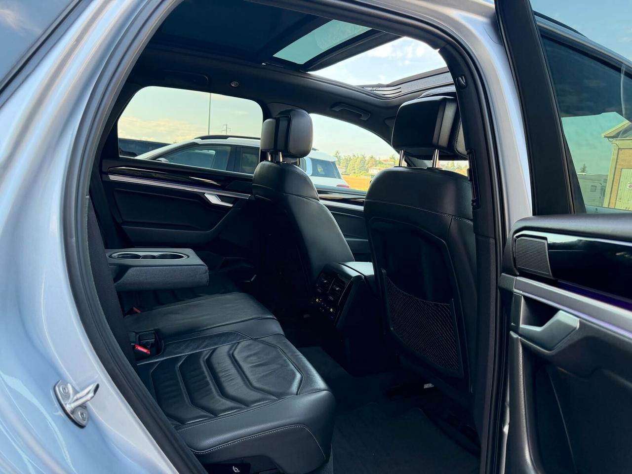 Volkswagen Touareg 3.0 V6 TDI SCR Atmosphere R-LINE TETTO APRIBILE
