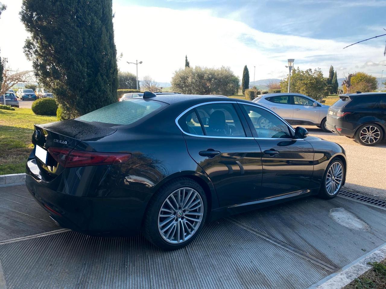 Alfa Romeo Giulia 2.2 Turbodiesel 180 CV AT8 Super