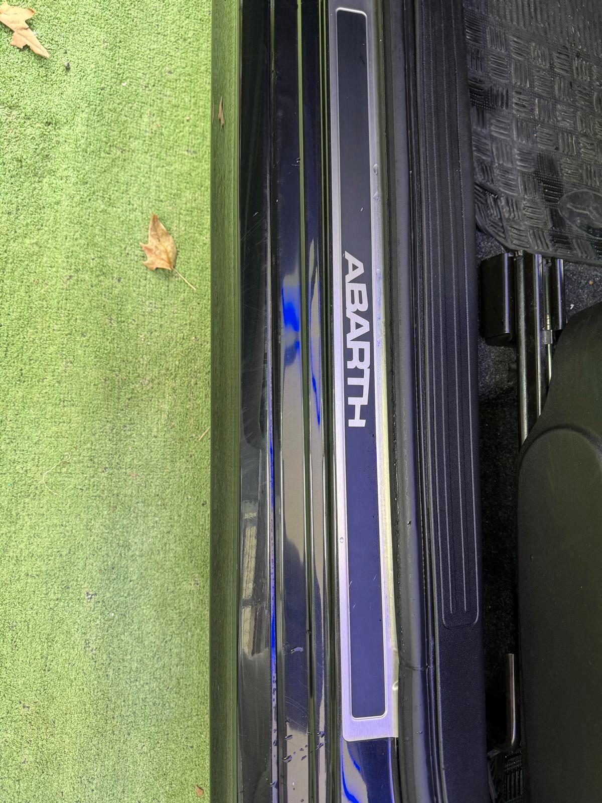 Abarth 595 1.4 Turbo T-Jet 160 CV Pista