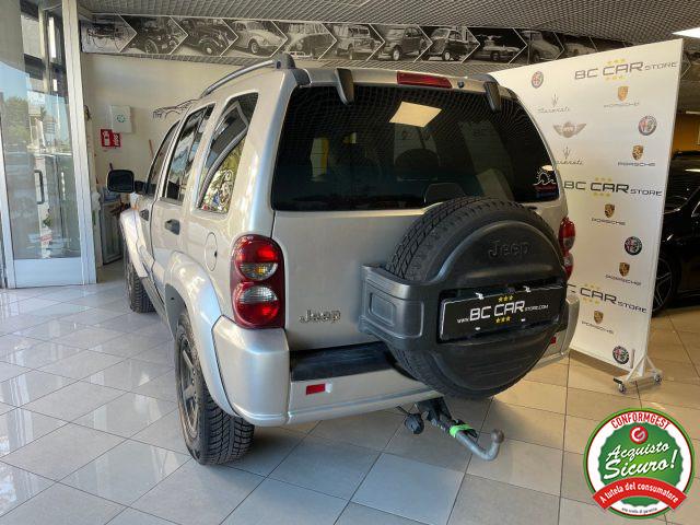 JEEP Cherokee 2.8 CRD Autom. Limited *GANCIO TRAINO