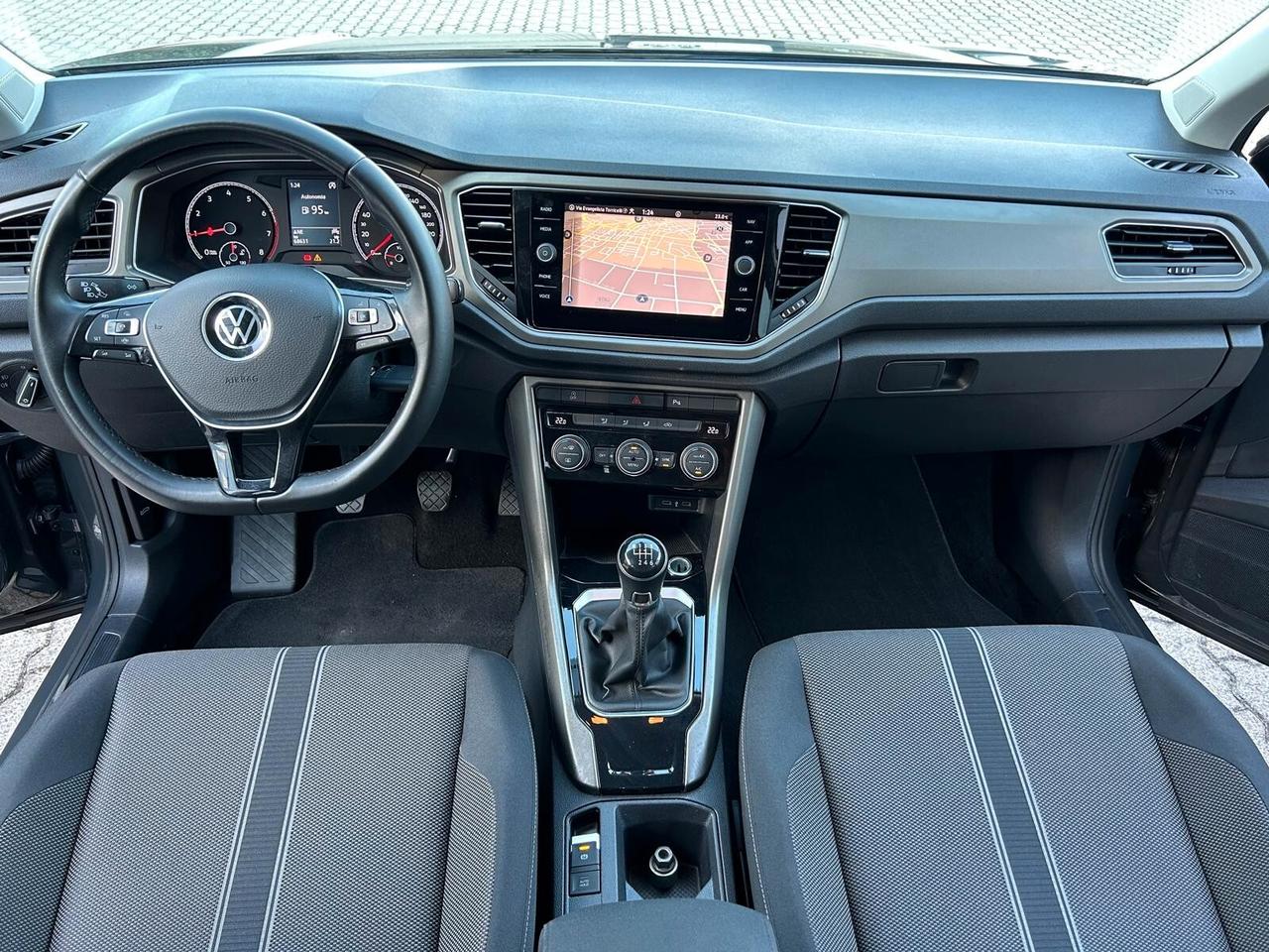 Volkswagen T-Roc 1.0 tsi 110cv NEOPATENTATI OK!!!