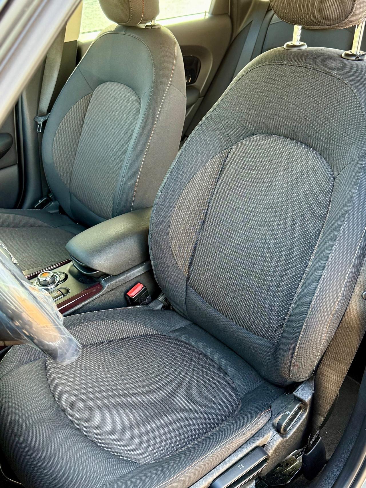 Mini Cooper D Clubman 1.5 One Business Automatica