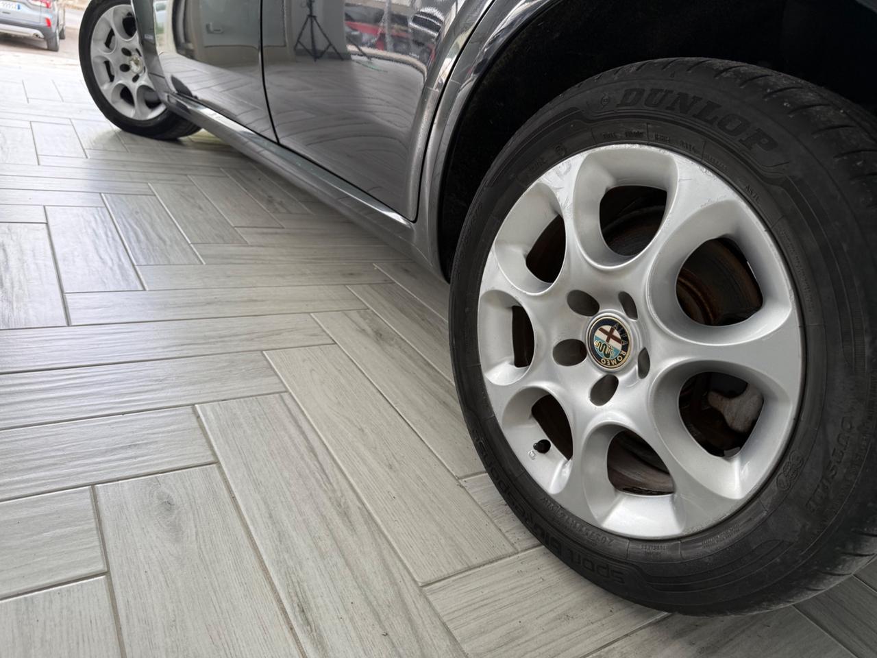 Alfa Romeo 159 1.9JTDm120cv DISTINCTIVE INTERNO TI2010