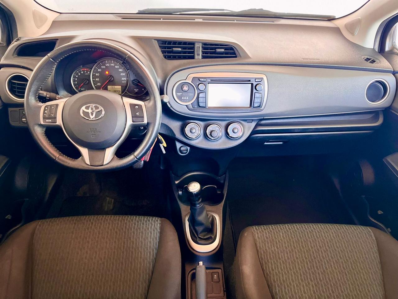Toyota Yaris Lounge