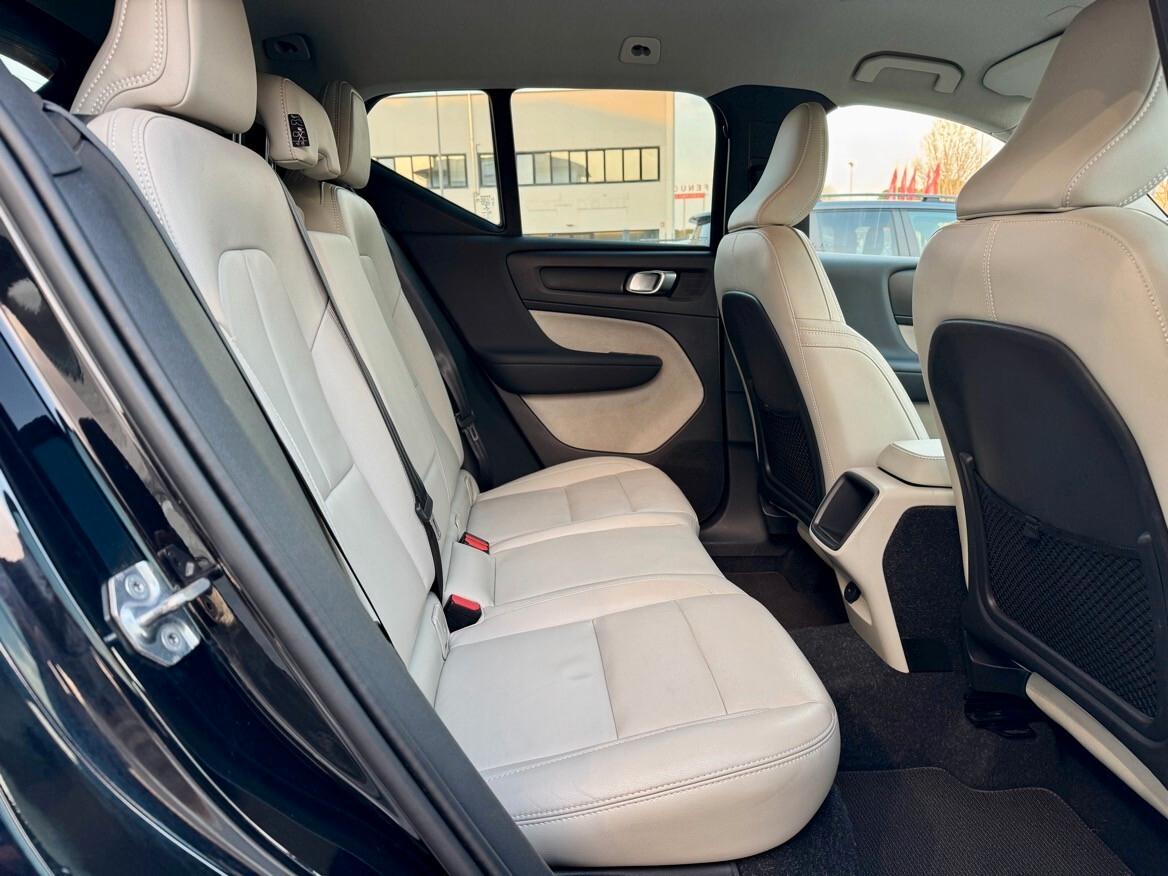 Volvo XC40 D3 Geartronic Inscription PELLE