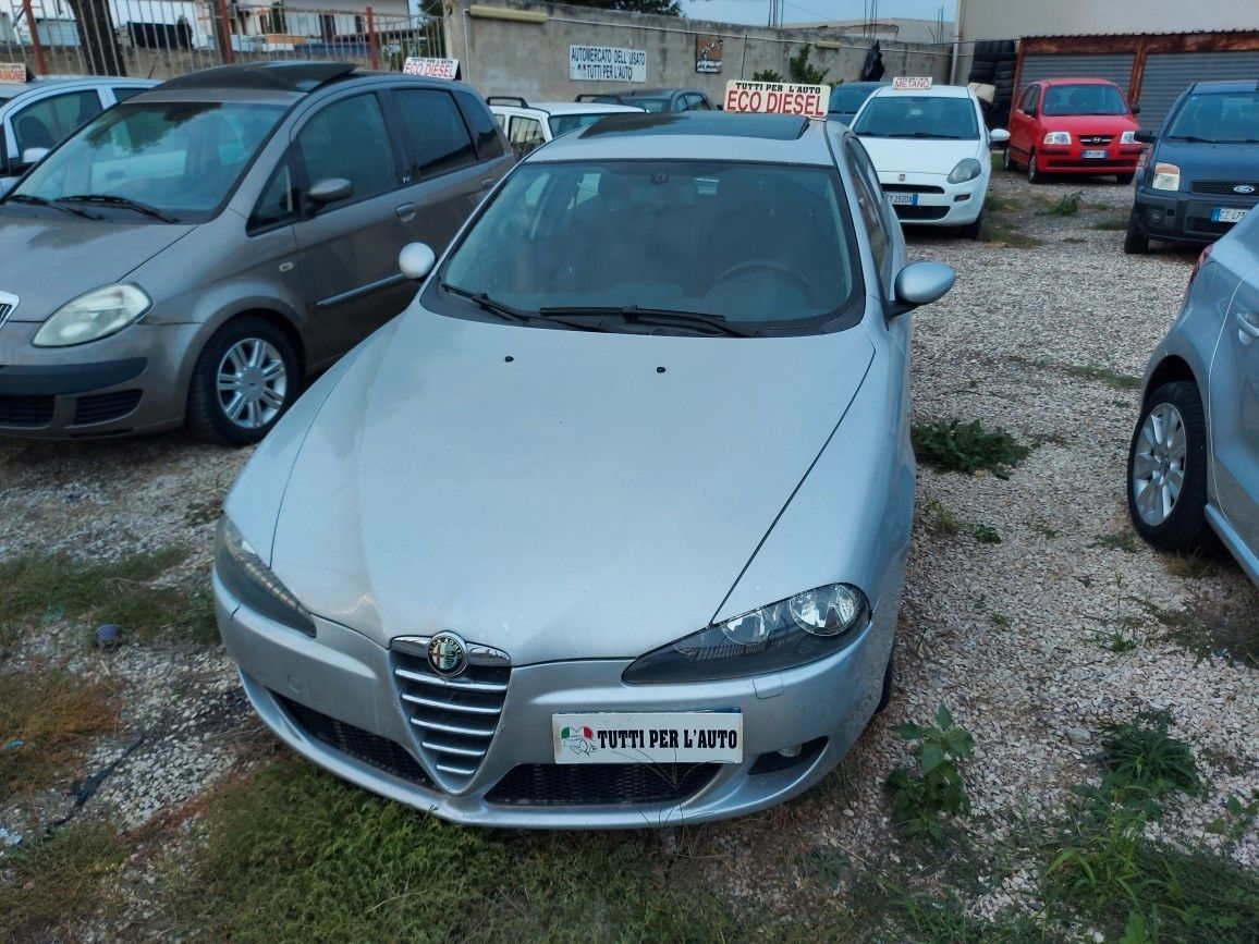 Alfa Romeo 147 1.9 JTD M-JET 5 porte TETTO APRIBILE