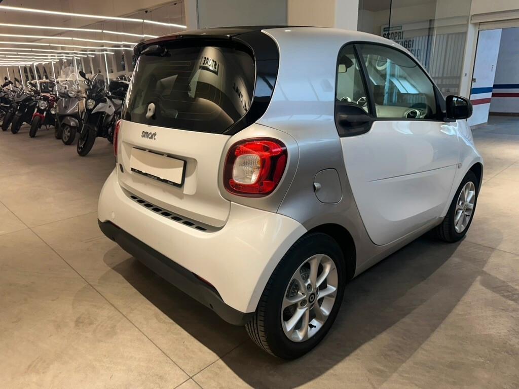Smart ForTwo EQ Youngster