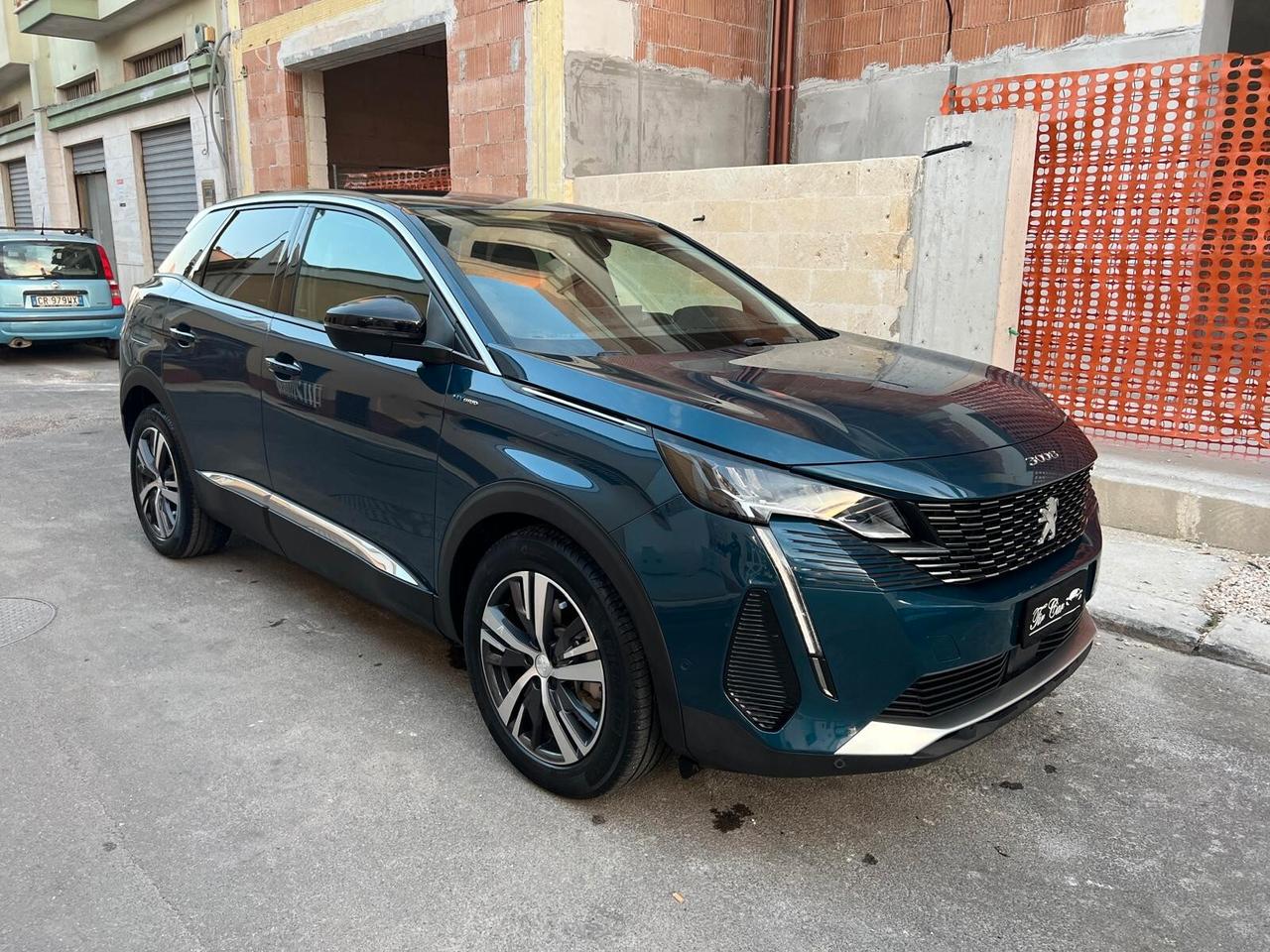 PEUGEOT 3008 ALLURE 1.6 HYBRID PHEV 181CV PELLE NAVI CAM ANNO 2022