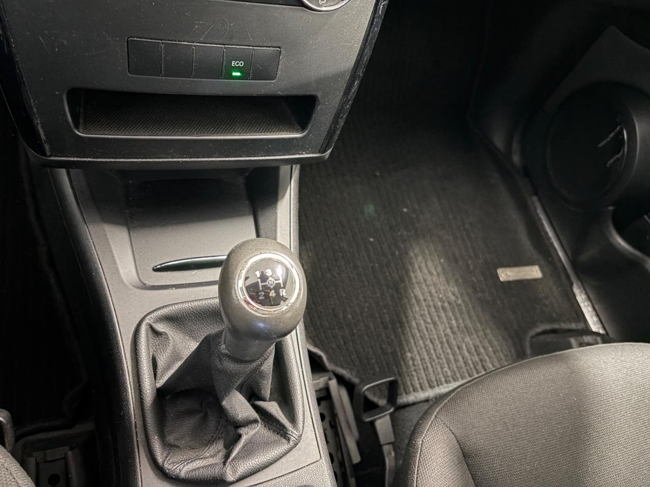 Mercedes-benz A 150 160 BlueEFFICIENCY Elegance