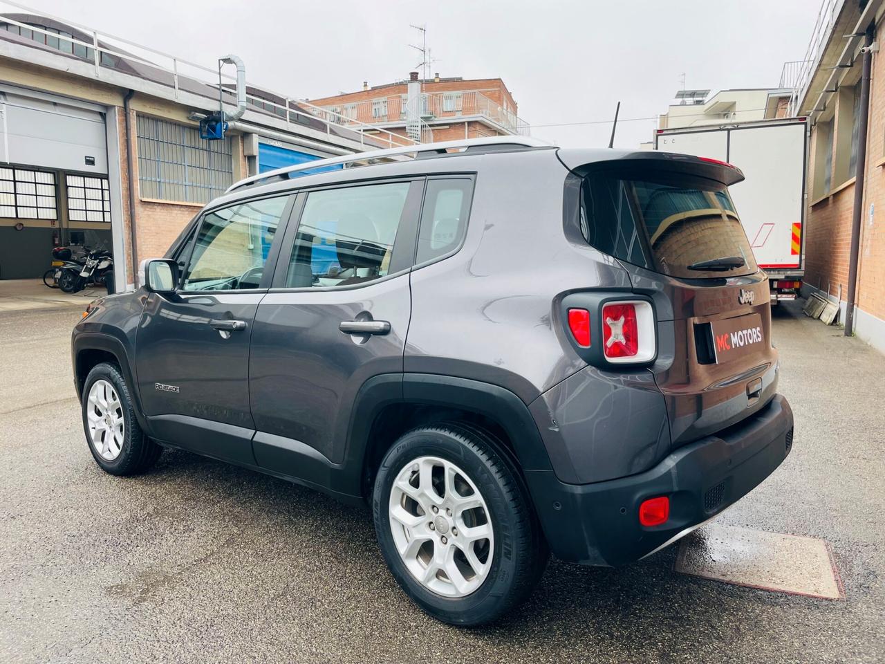 Jeep Renegade 1.6 Mjt 120 CV Limited- UNICO PROPRIETARIO- PARI AL NUOVO