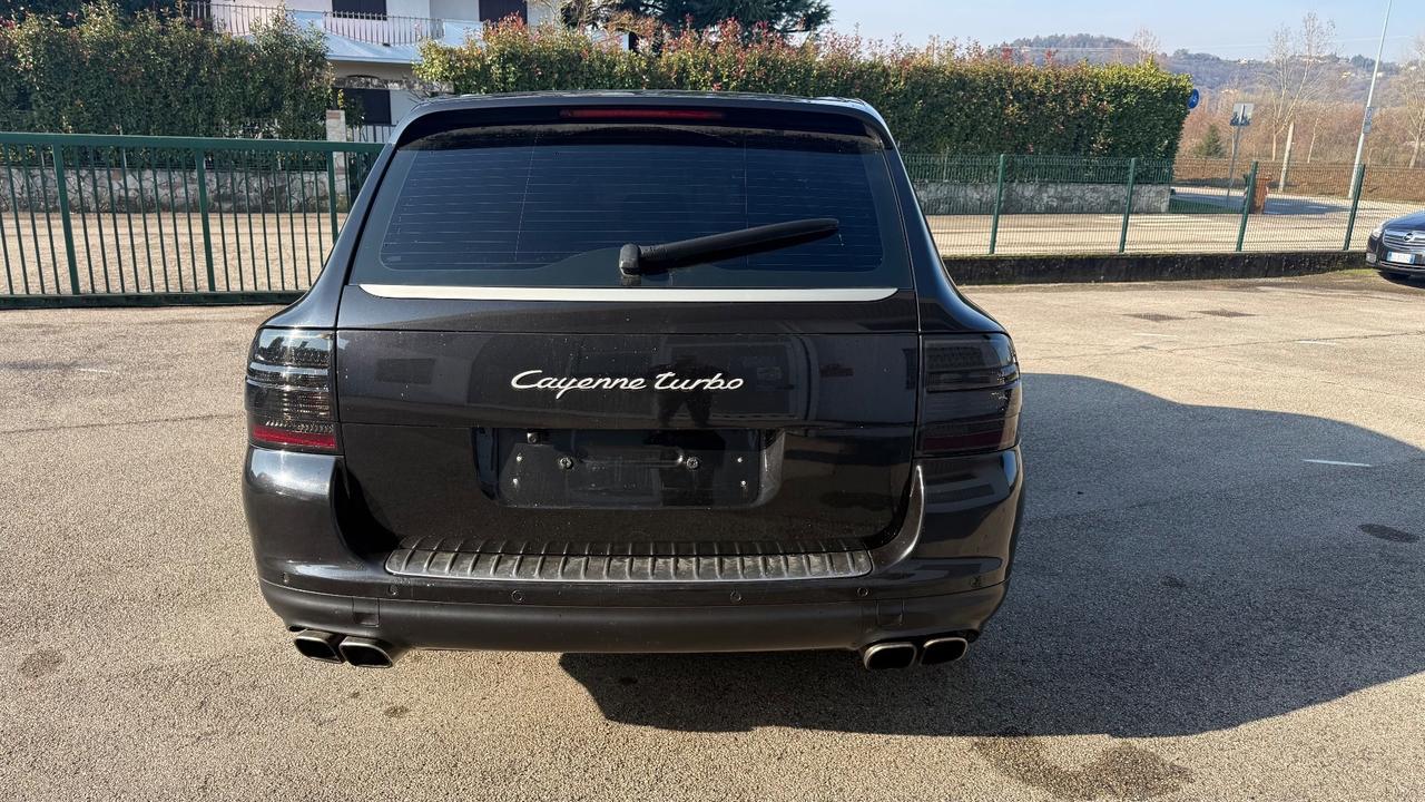 Porsche Cayenne 4.5 cat Turbo